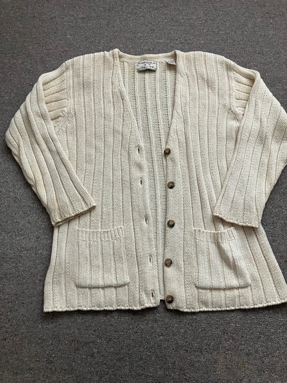 Women’s Woods and Gray Cream Cardigan Size Medium